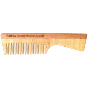 GRZEBIEŃ Z DRZEWA NEEM Z RĄCZKĄ - SATTVA (WELLNESS)